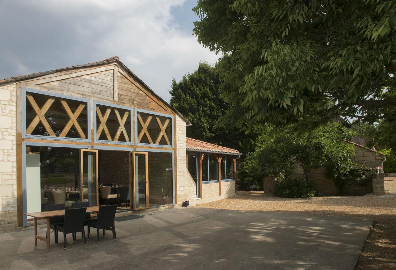 Chambres D'Hotes Les Delices De La Roche Louresse-Rochemenier Exterior foto